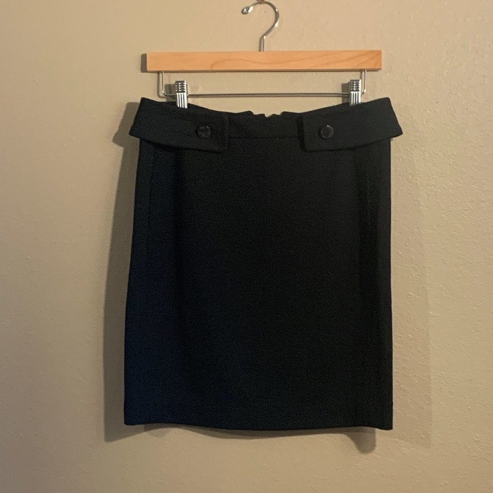 Adrienne Vittadini Black Skirt Size 4